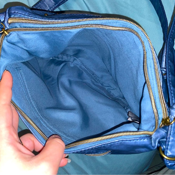 Stone Mountain Hobo Bag - Picture 6 of 6